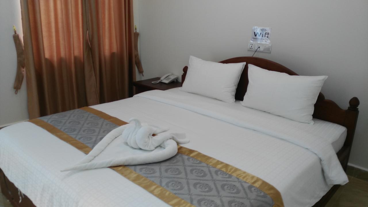 קמפונג צ'אם Kc River Hotel מראה חיצוני תמונה